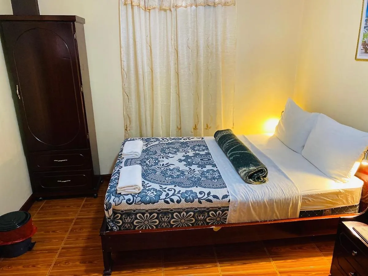 Casa Franciscana Quito 0*,